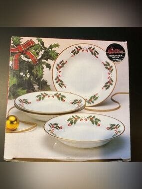 Vintage Christmas Treasury Porcelain Soup Bowls Set - Holly & Berry Design